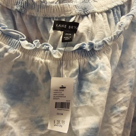 Layne Bryant Off the Shoulder Blue Shirt - Picture 2 of 3